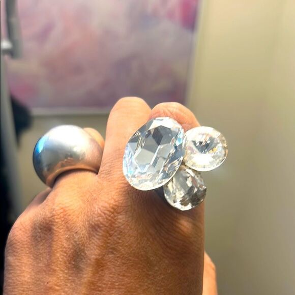 WENDY GELL Crystal Statement Ring - Picture 1 of 4